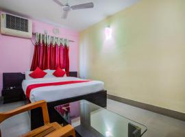 OYO 35989 Hotel Rajdoot, ξενοδοχείο σε Chās