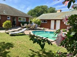 African Holiday home in Table View, beach rental in Cape Town
