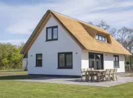 Holiday Home in De Cocksdorp near Beach, hotel v destinaci De Cocksdorp