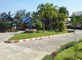 Suandarbporn Resort Mae Sot
