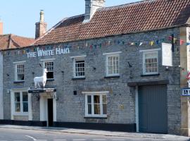 The White Hart, hotel in Somerton