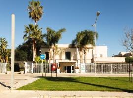 Hotel Baia Del Sole, hotel em Marina di Ragusa