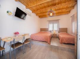 Vista Mare, hotel v destinaci Archangelos