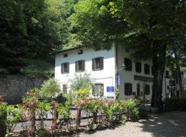 Locanda Dei Baroni - Antica Dimora, khách sạn gia đình ở Camaldoli