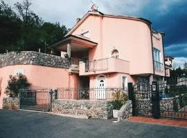 Villa Mihaela