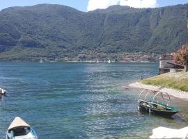 CASA LIBERTY, hôtel à Mandello del Lario