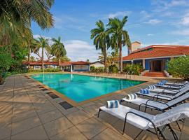 The Fern Kesarval Hotel & Spa, Verna Plateau - Goa, hotel v destinaci Verna