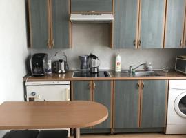 6 Rue Louis Guibert, hotel v destinaci Isle