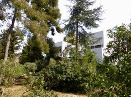 Villa Lucienne Bandol , T2 4 étoiles avec garage, dans les calanques, hotel en Bandol