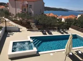 Apartmani Vujić- Villa Dolac