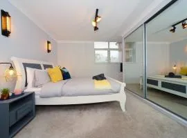 Beautiful Apartment near Bournemouth, Poole & Sandbanks