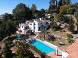 Villa Morera Bed & Breakfast, bed and breakfast a Frigiliana