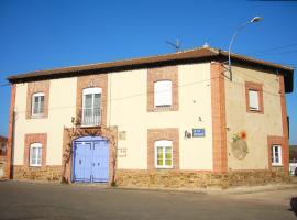 Hotel Rural La Rosa de los Tiempos, hotel with parking in Carneros