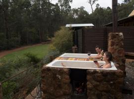 Nannup Bush Retreat, hotel i Nannup