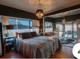 Skyline SkyRides Premium Property, see host info for pets