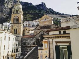 Zia Pupetta Suites: Amalfi'de bir otel