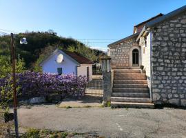 Rustic village, hotel in Rijeka Crnojevića