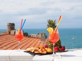 Casa Vacanze B&B Uccialì, hotell i Le Castella