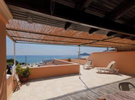 Patras Roof apartment, hotel in Agios Georgios Pagon