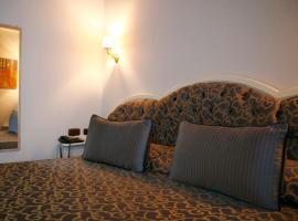 HOTEL VILLA CALLIOPE, hotel v destinaci Gioia Tauro