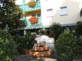 Hotel Pflieger, hotel with parking in Pocking
