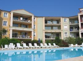 Lagrange Vacances Port-Marine, serviced apartment in Sainte-Maxime