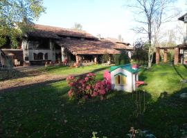 Agriturismo Cascina Poscallone, hotel s parkiriščem v mestu Abbiategrasso