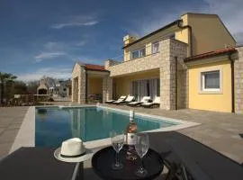 Luxury Villa Lidija