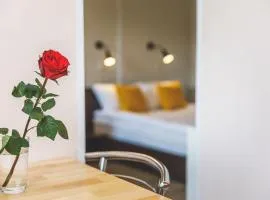 Compact apartment near Food Market in the Oldtown plus Free parking
