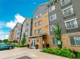 WaterWalk Wichita Downtown, apartment in Wichita