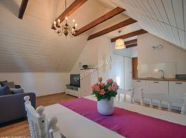 Apartament pod Dębem, hotel em Bobolice