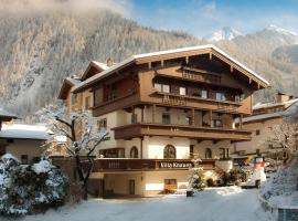 Hotel Garni Villa Knauer, hotel di Mayrhofen