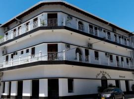 Hotel Casa de las Dos Palmas -Hotel Boutique, hotel in Puerto Berrío