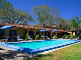 Hotel Naranjo Beach, hotell sihtkohas Puntarenas