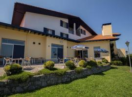 Hotel Ermintxo, hotel v destinaci Ea