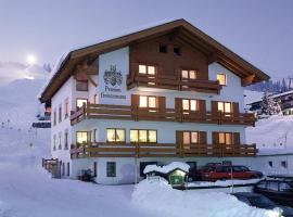 Pension Grissemann, privat indkvarteringssted i Lech am Arlberg
