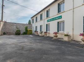 HOTEL DU CYGNE DE LA CROIX BLANCHE, hotel v destinácii Lailly-en-Val