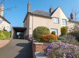 Park Road Holiday Home, hotel in Rosyth