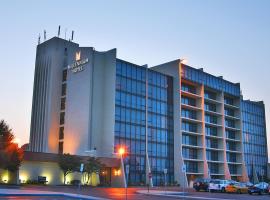 M Hotel Buffalo, hotel near Buffalo Niagara International Airport - BUF, 