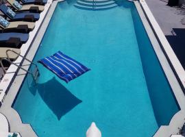 Ashley Brooke Beach Resort, motel in Deerfield Beach