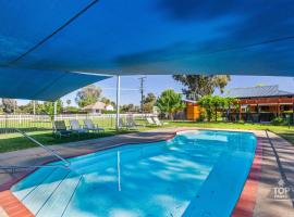 Boomerang Way Tourist Park, hotel in Tocumwal