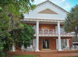 Hamilton Urban Farm Guest House, holiday rental in Pietermaritzburg
