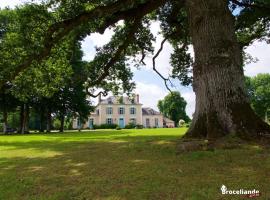 Château Du Pin - Teritoria、Iffendicの格安ホテル