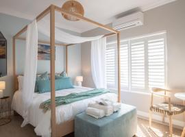 Bentley's Guesthouse: Bloubergstrand'da bir otel