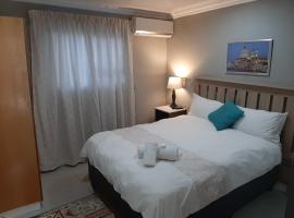 Lux Rooms on 37, hotell sihtkohas Bloemfontein huviväärsuse Mangaung Oval lähedal