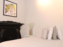 Downtown Beacon Hill, Convenient, Comfy Studio #10，波士頓的飯店式公寓