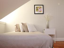 Downtown Beacon Hill, Convenient, Comfy Studio #14, отель в Бостоне