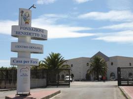 Casa Per Ferie Benedetto XIII, hotel v destinaci Gravina in Puglia