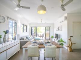 ZEN QUEST - The NOMADS PAD Near Nightcliff Markets & Sunset Foreshore, pensionat i Nightcliff