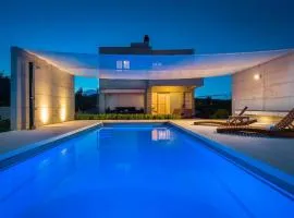 Luxury villa Wisdom near Split, private pool